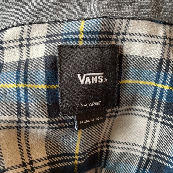 NWT Vans Sycamore Boys Flannel Button Down Shirt - Picture 4 of 8